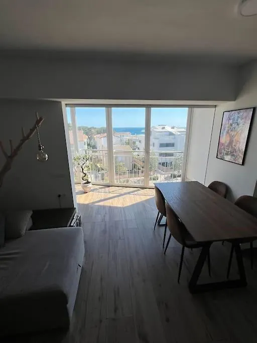 Apartment With Sea Views 50M From The Beach Calonge  Calonge (Catalonia)